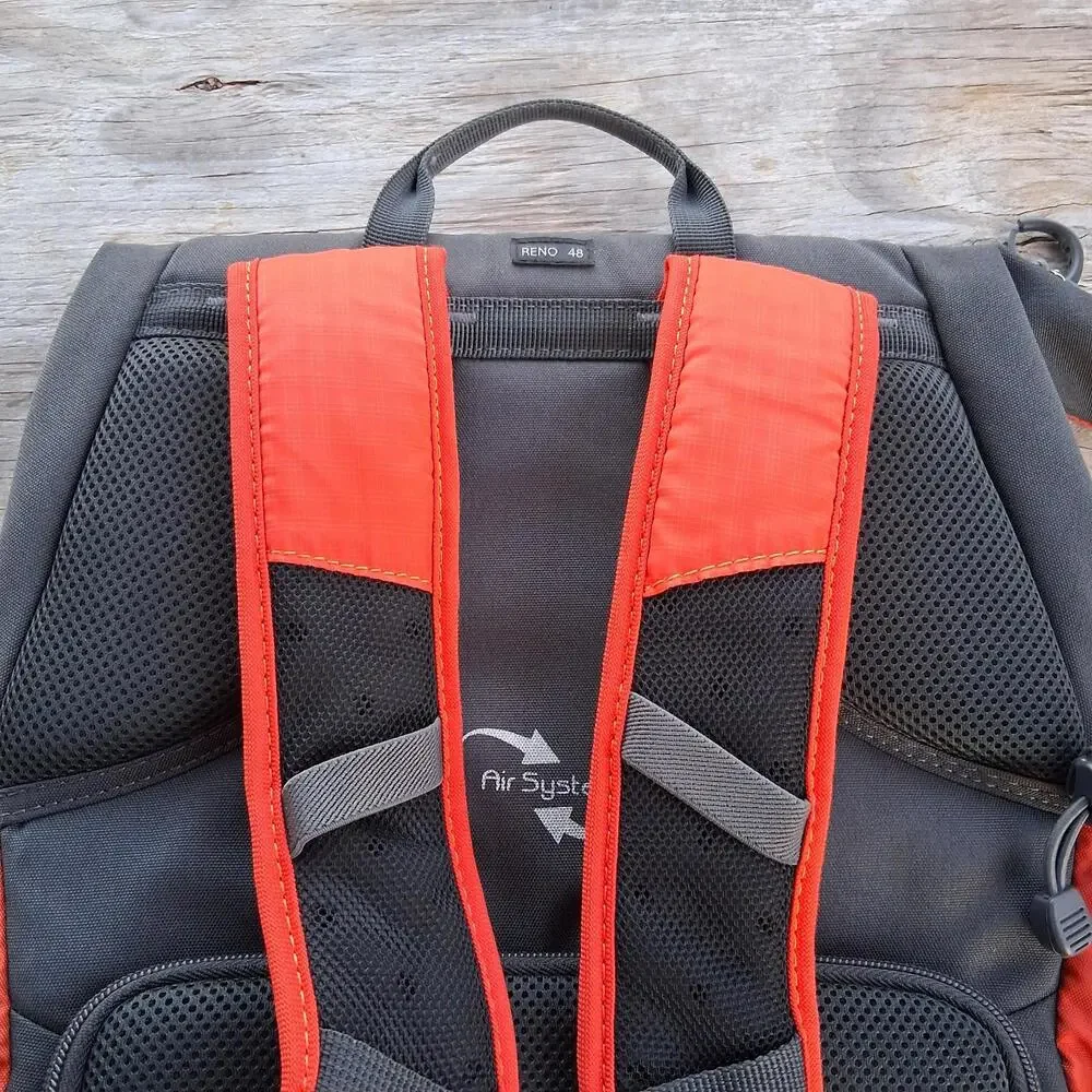 Vanguard Reno 48 Orange DSLR Camera & Tablet Carry Bag Backpack - No Inserts